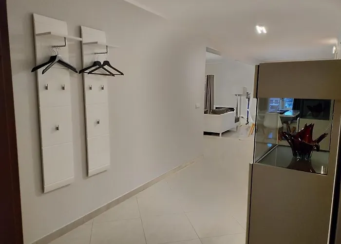 公寓 Modern 3 Bedroom Near Castle